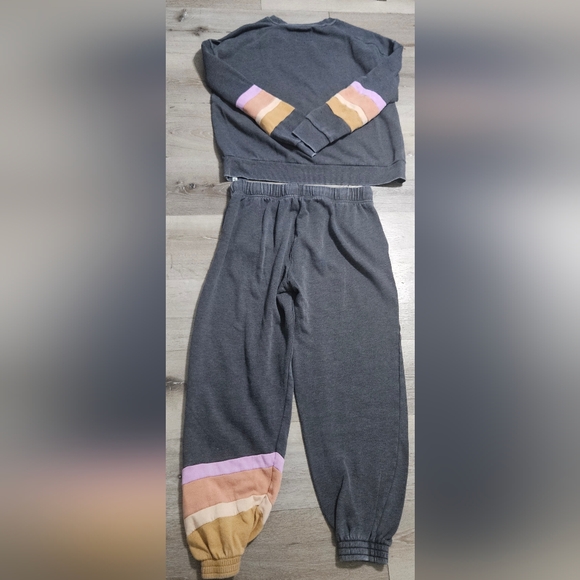 Rip Curl Set Sunday Swell long sleeve T-shirt and joggers - Picture 14 of 16